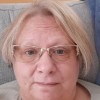 Caron Lee