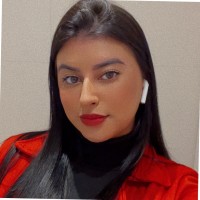 Sabrina Oliveira