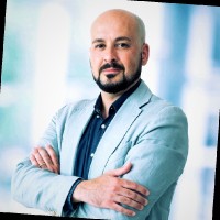 Adriano Lucchese