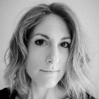 Caroline FLAD
