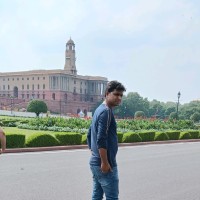 Vicky Tiwari