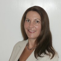 Yvonne Zowa