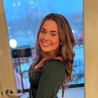 Jenelle Lundblad