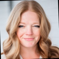 Lindsay Henry