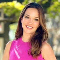 Vanessa Hand Orellana