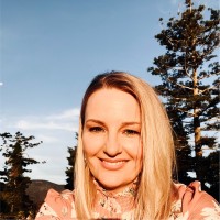 Samantha Briggs