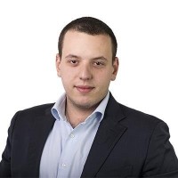 Anton Romanov