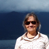 Verónica Flores-V