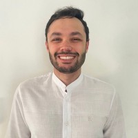 Roger Leon Magalhães