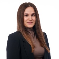 Dóra Varga