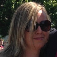 Lora Larue