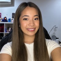 Hilary Le