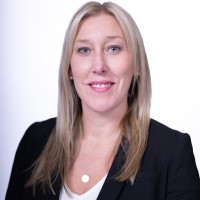 Alisyn Hoole, Caia
