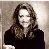 Nastassia David Holmes