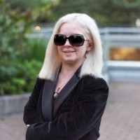 Laura Mackenrot, BCom, CEC, ACC