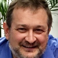 Cristian E. Toma