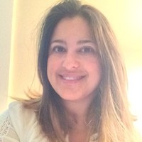 Yvette Hoff