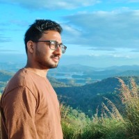 Rosh S Thomas