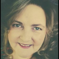 Julia Olds