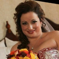 Tracey Lyons