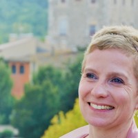 Alexandra Douard
