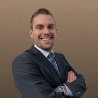 Dr. Julian Baur