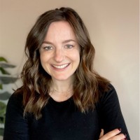 Julia Dallos