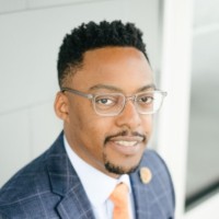 Armando Reid