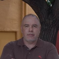 Tom Dickens