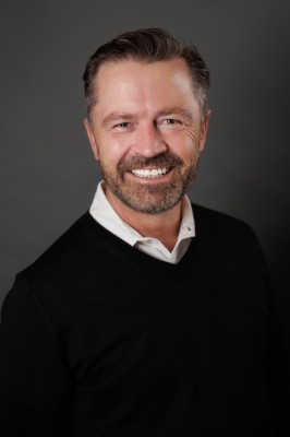 Doug Kelly