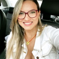 Viviane Alves