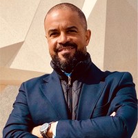 Claudio Pereira Khan