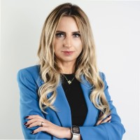 dr Justyna Halaś