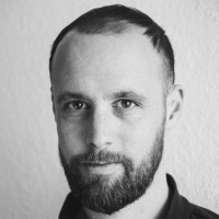 Bernd Diekjobst