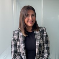 Özge Simsek
