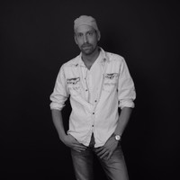 Ivo V.