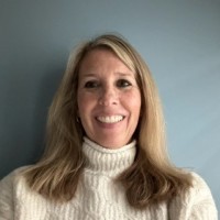 Suzanne Helton