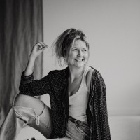 Elke Smit