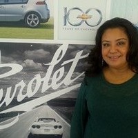Sandra Telles