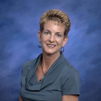 Dawn Abrahamson, Mmc