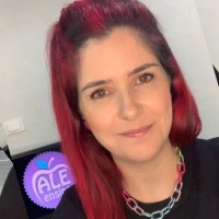 Alessandra Menezes