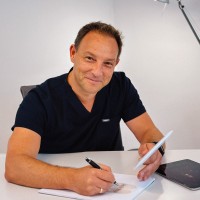 Dr. med. Thomas Ackermann