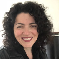 Stephanie Singer