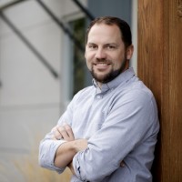 Stephen Thomas