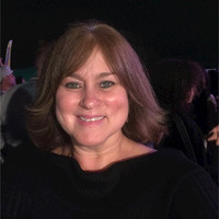 Maggie Nieves