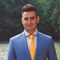 Viktor Várda