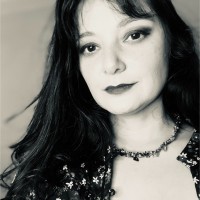 Adriana Tamashiro 🏳️🌈