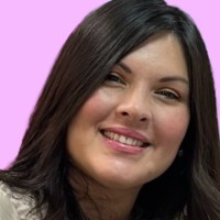 Sandra Devia