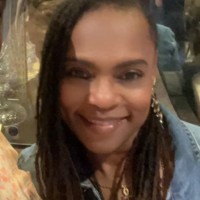 Semonne Smith