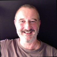 Simon Dry